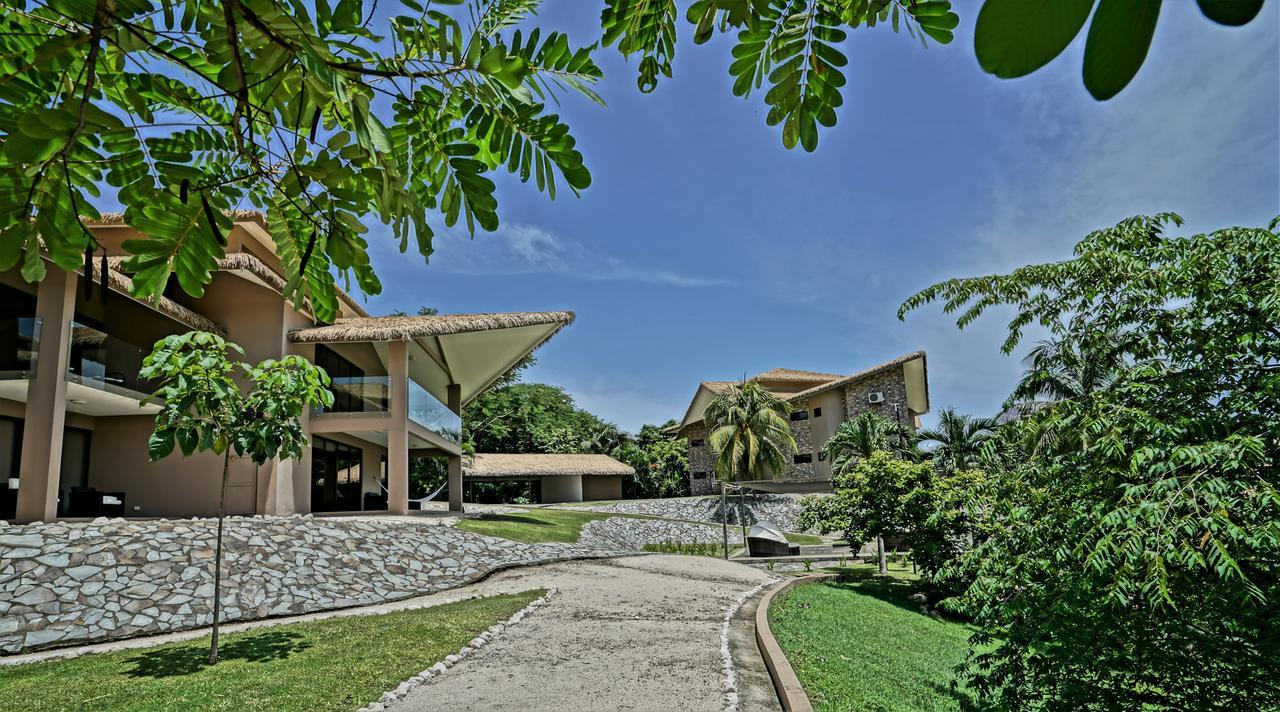 Nammbu Beach Front Bungalows Samara Luaran gambar
