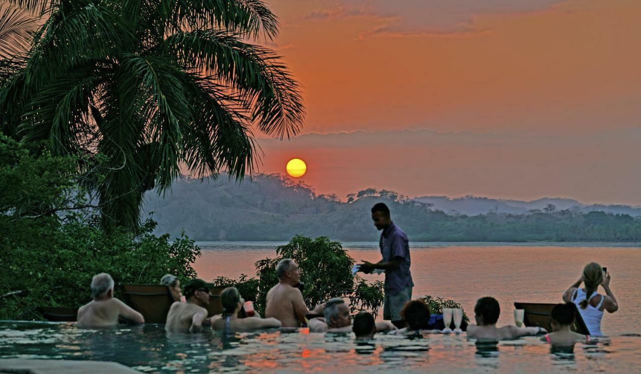 Nammbu Beach Front Bungalows Samara Luaran gambar